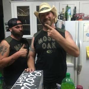 Meet your Posher, Chase